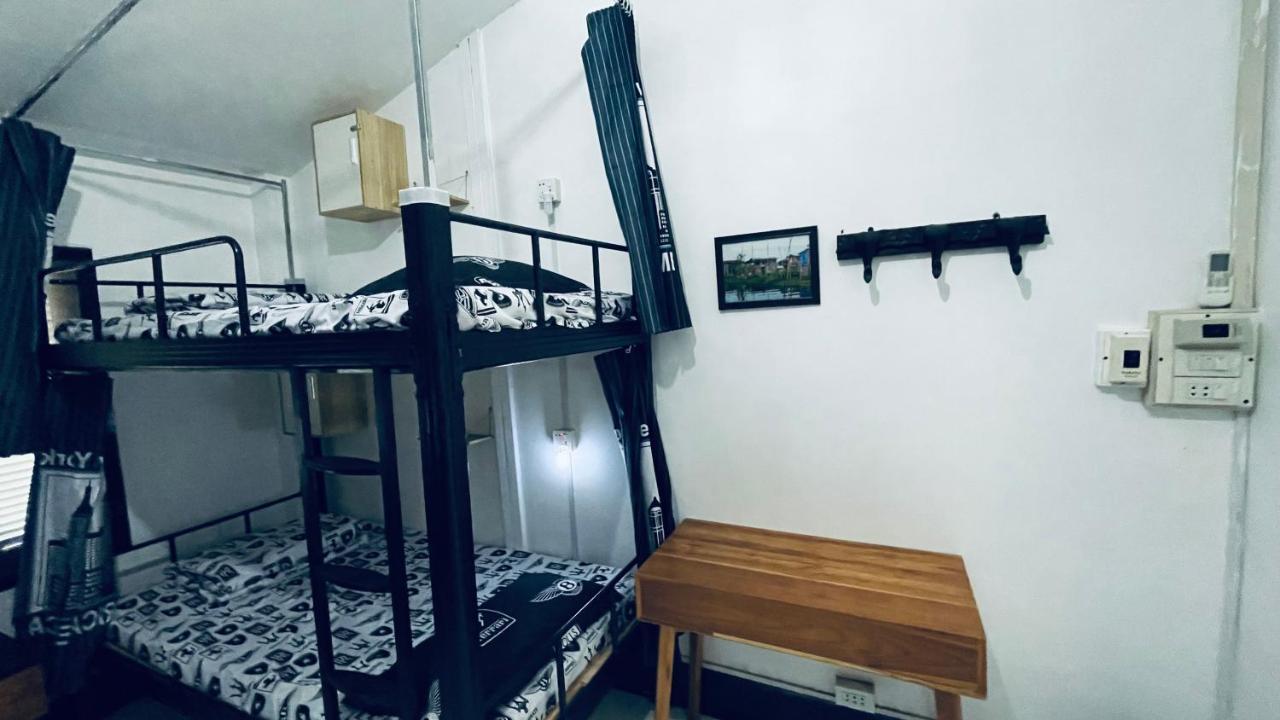 Meet Sunset Hostel Luangprabang Luaran gambar
