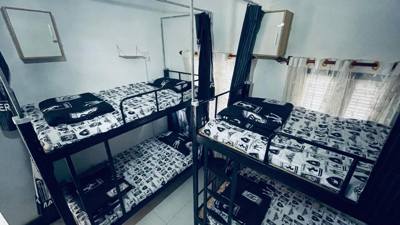 Meet Sunset Hostel Luangprabang Luaran gambar